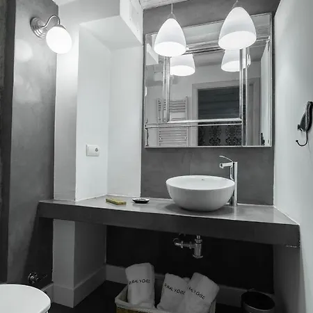 Casas Pirineos アパート Sabiñánigo