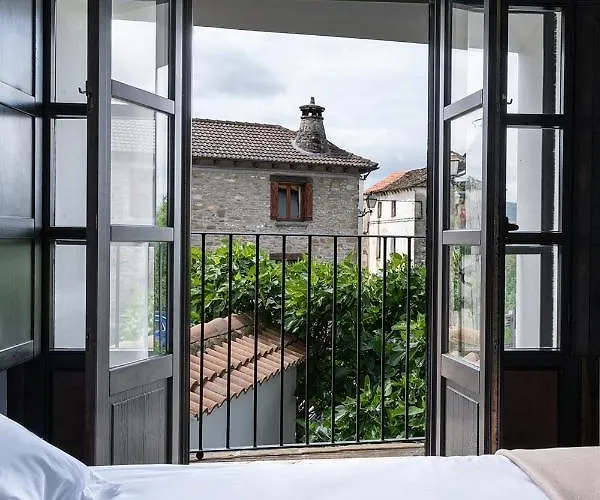 Casas Pirineos * Sabiñánigo